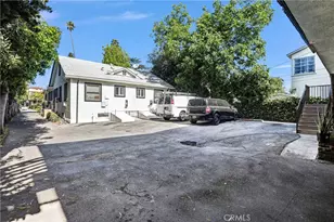 56 N Parkwood, Pasadena, CA 91107 - Photo 16