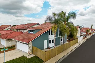 730 Grape Cir, Compton, CA 90220 - Photo 2