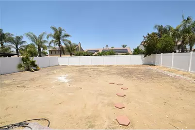 674 Myrtle, Perris, CA 92571 - Photo 22