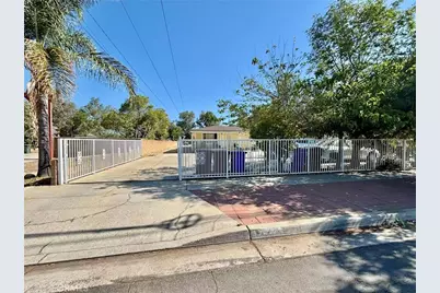 17032 Malaga Street, Fontana, CA 92336 - Photo 2