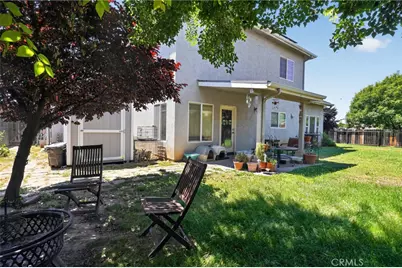 82 N Wathen, Sanger, CA 93657 - Photo 2