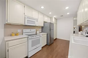 700 S Lake Ave, Pasadena, CA 91106 - Photo 14