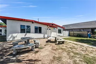 2065 W Orange Grove Ave, Pomona, CA 91768 - Photo 4