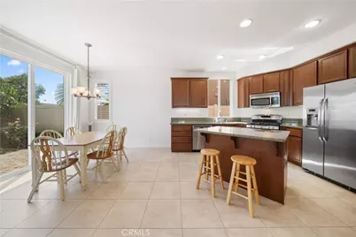 829 Lincoln Glen Drive, Buena Park, CA 90620 - Photo 24