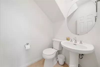 829 Lincoln Glen Drive, Buena Park, CA 90620 - Photo 18