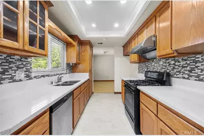 8652 Willow Drive, Rancho Cucamonga, CA 91730 - Photo 12