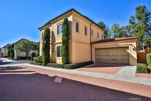82 Field Poppy, Irvine, CA 92620 - Photo 2