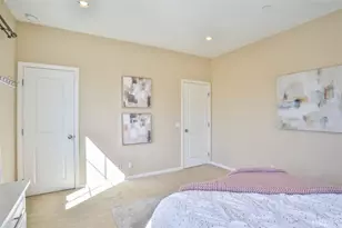 82 Field Poppy, Irvine, CA 92620 - Photo 32