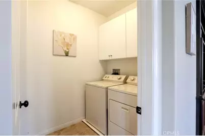 3203 S. Edenglen Paseo # B, Ontario, CA 91761 - Photo 30