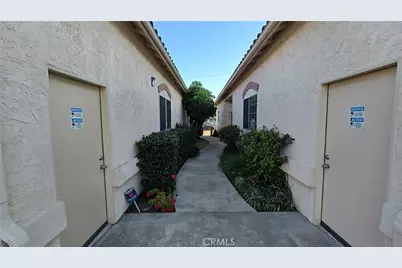 5827 York Boulevard #A, Los Angeles, CA 90042 - Photo 24
