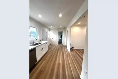 702 N Garey, Pomona, CA 91767 - Photo 26