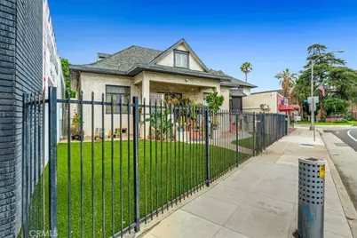 702 N Garey, Pomona, CA 91767 - Photo 16