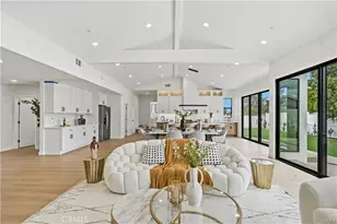 12621 Singing Wood Dr, Santa Ana, CA 92705 - Photo 16