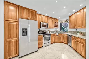 24 Scripps Aisle, Irvine, CA 92612 - Photo 12