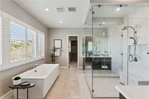 127 Lanzon, Irvine, CA 92602 - Photo 30