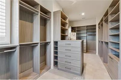 127 Lanzon, Irvine, CA 92602 - Photo 32