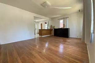 6350 Myrtle Ave, Long Beach, CA 90805 - Photo 4