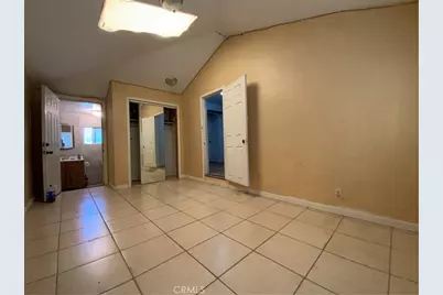 6350 Myrtle Avenue, Long Beach, CA 90805 - Photo 18