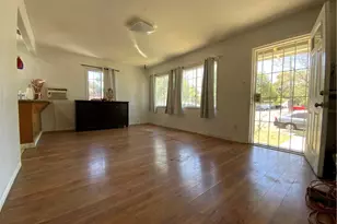 6350 Myrtle Ave, Long Beach, CA 90805 - Photo 8