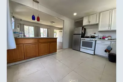 6350 Myrtle Avenue, Long Beach, CA 90805 - Photo 6
