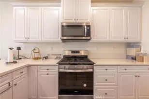 4058 E Coronado Privado, Ontario, CA 91761 - Photo 22