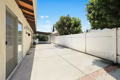 10557 Olive Street, Temple City, CA 91780 - Photo 32