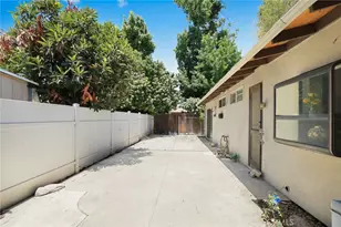 10557 Olive St, Temple City, CA 91780 - Photo 30