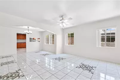 2515 Mayberry Street, Los Angeles, CA 90026 - Photo 2