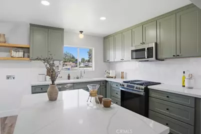8552 Jumilla Avenue, Winnetka, CA 91306 - Photo 12