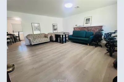 556 W Campus View, Riverside, CA 92507 - Photo 2