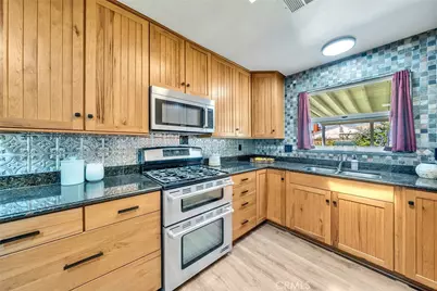 10441 Saint Alban, Cypress, CA 90630 - Photo 8