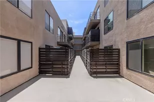 2121 Beloit Ave, Los Angeles, CA 90025 - Photo 24