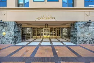 10520 Wilshire Blvd, Los Angeles, CA 90024 - Photo 20