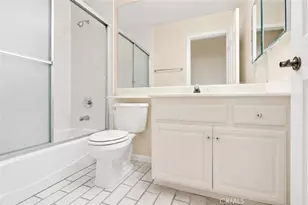 923 E Ocean, Long Beach, CA 90802 - Photo 8