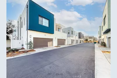 121 Novel, Irvine, CA 92618 - Photo 36