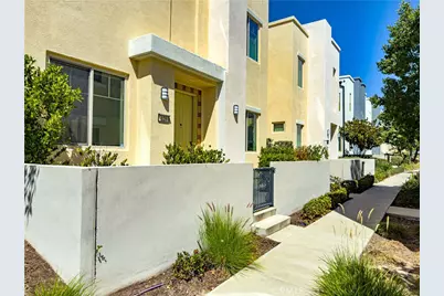 129 Terrapin, Irvine, CA 92618 - Photo 2