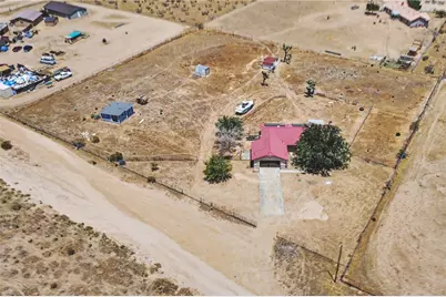 13451 Sonora Road, Phelan, CA 92371 - Photo 32