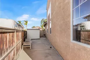 41129 Arron Ct, Murrieta, CA 92562 - Photo 8