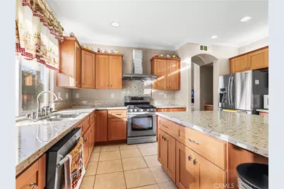 41129 Arron Court, Murrieta, CA 92562 - Photo 22