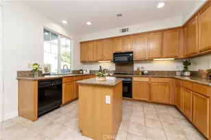 13569 Goldmedal, Chino, CA 91710 - Photo 14