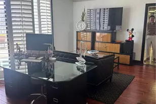 969 Hilgard, Los Angeles, CA 90024 - Photo 22