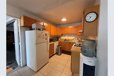 7419 Tampa, Reseda, CA 91335 - Photo 22