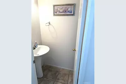 25407 Calcutta Pass Lane, Saugus, CA 91350 - Photo 6