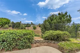 20206 Evening Breeze Dr, Walnut, CA 91789 - Photo 16