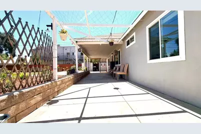 111 Poinsettia, Monrovia, CA 91016 - Photo 16