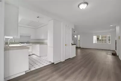 821 N Garfield Avenue #3, Alhambra, CA 91801 - Photo 6