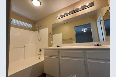 13579 Winewood, Victorville, CA 92392 - Photo 12