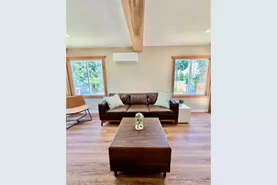 585 Arrowhead Villa Road, Lake Arrowhead, CA 92352 - Photo 16