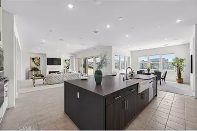 15849 Butterfly, Fontana, CA 92336 - Photo 8