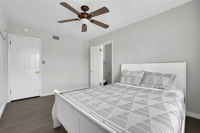 151 E Wistaria, Arcadia, CA 91006 - Photo 24